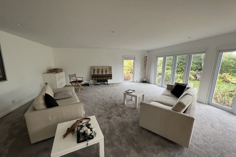 Photo of property in 460 Marine Parade, South New Brighton, Christchurch, 8062