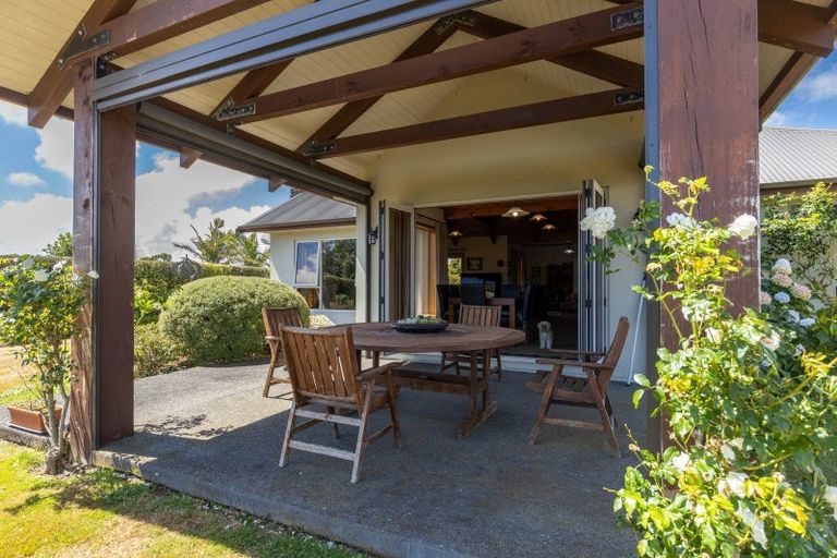 Photo of property in 201c Egmont Road, Hillsborough, New Plymouth, 4372