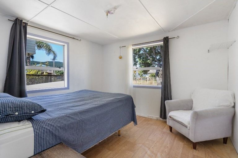 Photo of property in 211a The Square, Whangamata, 3620