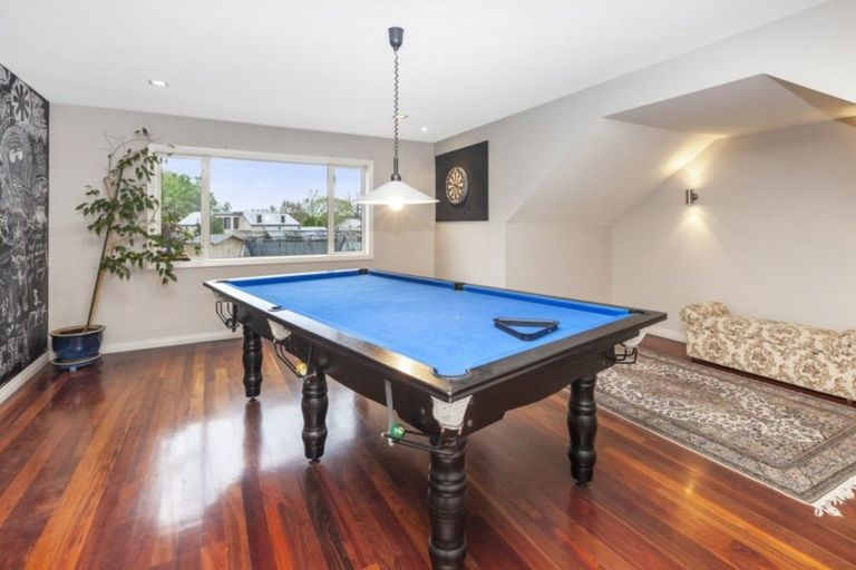 Photo of property in 42a Gleneagles Terrace, Ilam, Christchurch, 8053