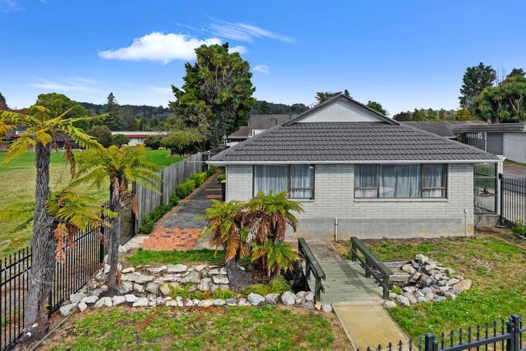 Photo of property in 8a Sophia Street, Glenholme, Rotorua, 3010