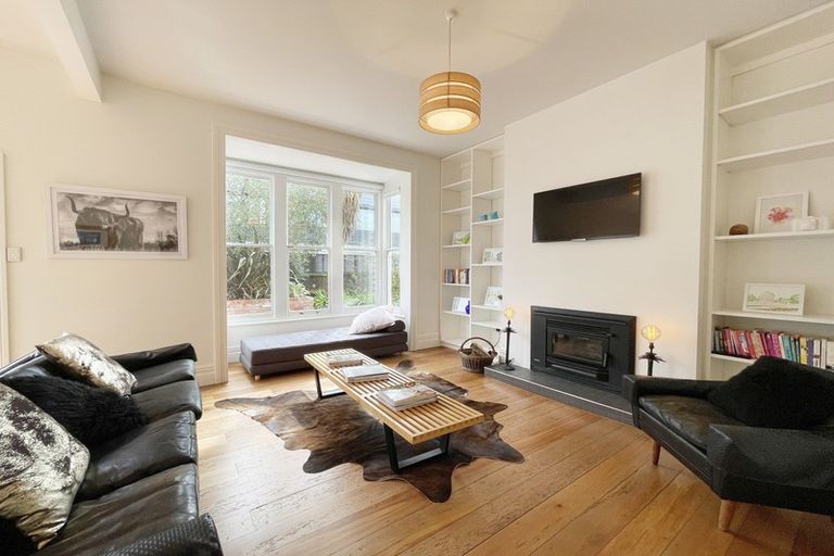 Photo of property in 913 Colombo Street, Christchurch Central, Christchurch, 8013