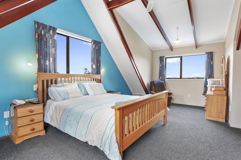 Photo of property in 51 Rhinevale Close, Henderson, Auckland, 0612