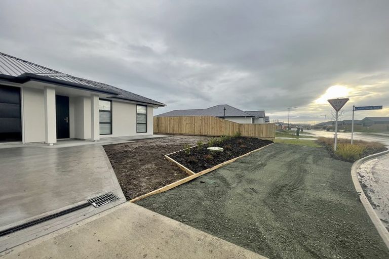 Photo of property in 2 Hanworth Road, Richmond, 7020