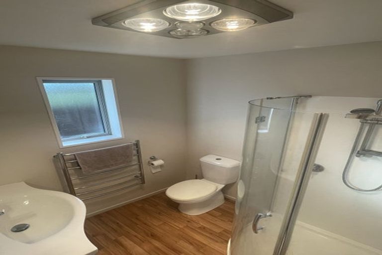 Photo of property in 16a Dunsford Close, Halswell, Christchurch, 8025