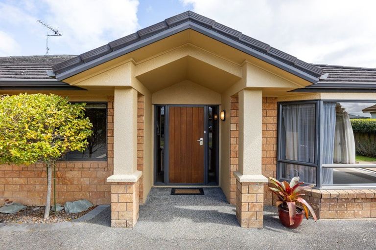 Photo of property in 12 Grace Avenue, Rototuna North, Hamilton, 3210