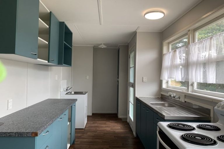 Photo of property in 28 Te Whakarau Street, Turangi, 3334