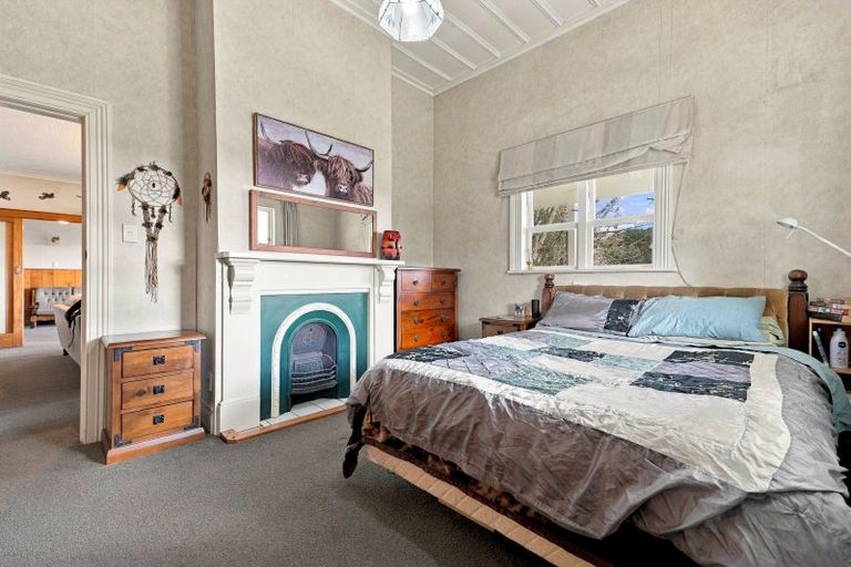 Photo of property in 2059 State Highway 16, Helensville, 0875