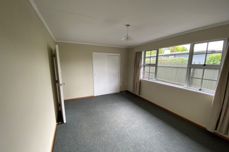 Photo of property in 79a Churchill Avenue, Hokowhitu, Palmerston North, 4410
