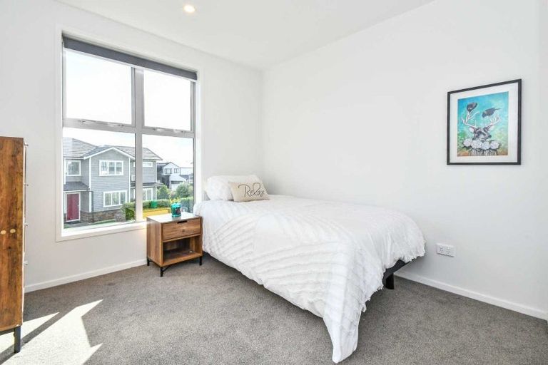 Photo of property in 16 Fort Lincoln Loop, Karaka, Papakura, 2113