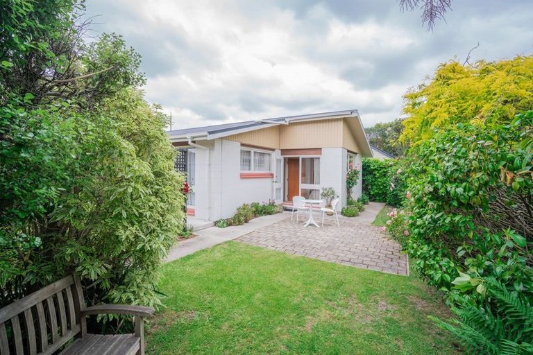 Photo of property in 7 Walden Place, Bryndwr, Christchurch, 8053