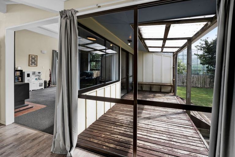 Photo of property in 29 Gibson Place, Patea, 4520