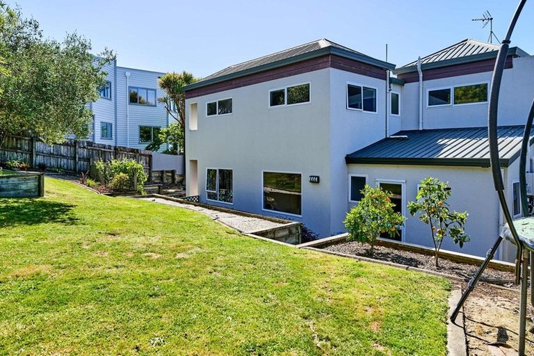 Photo of property in 24 Molyneux Close, Whitby, Porirua, 5024