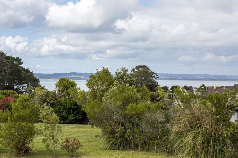 Photo of property in 24 Omana Avenue, Shelly Beach, Helensville, 0874