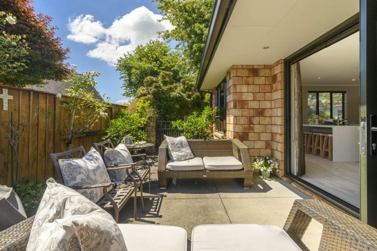 Photo of property in 24 Hansard Place, Bethlehem, Tauranga, 3110
