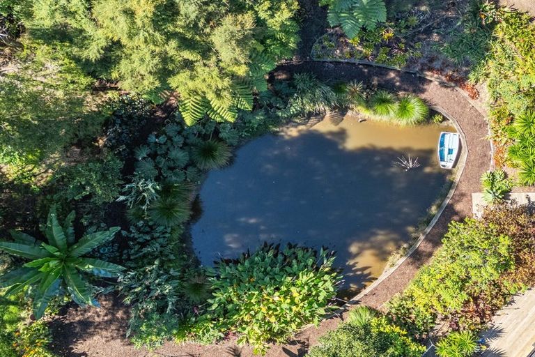 Photo of property in 118 Ngarara Road, Waikanae, 5036