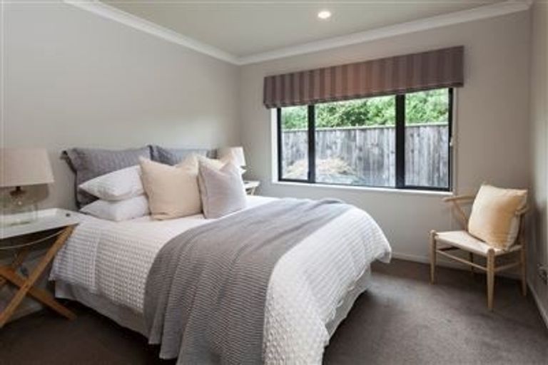 Photo of property in 19 Hemingway Place, Spencerville, Christchurch, 8083