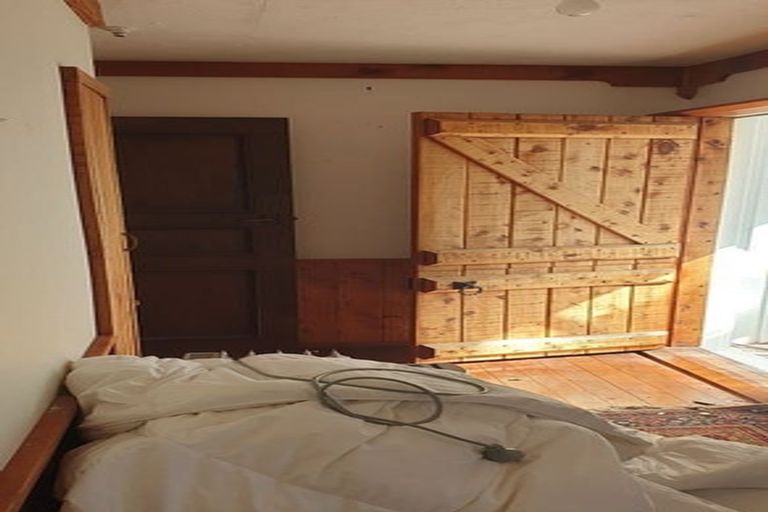 Photo of property in 716 Main Road North, Te Marua, Upper Hutt, 5018