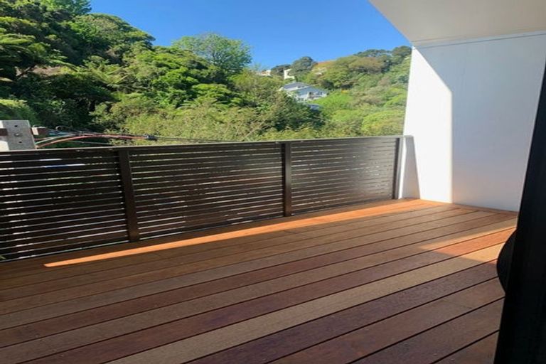 Photo of property in 1/229 Aro Street, Aro Valley, Wellington, 6021