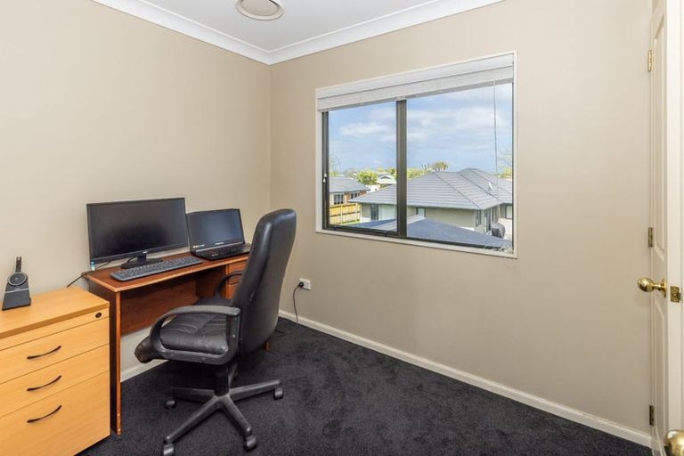 Photo of property in 11 Sovereign Place, Rototuna North, Hamilton, 3210