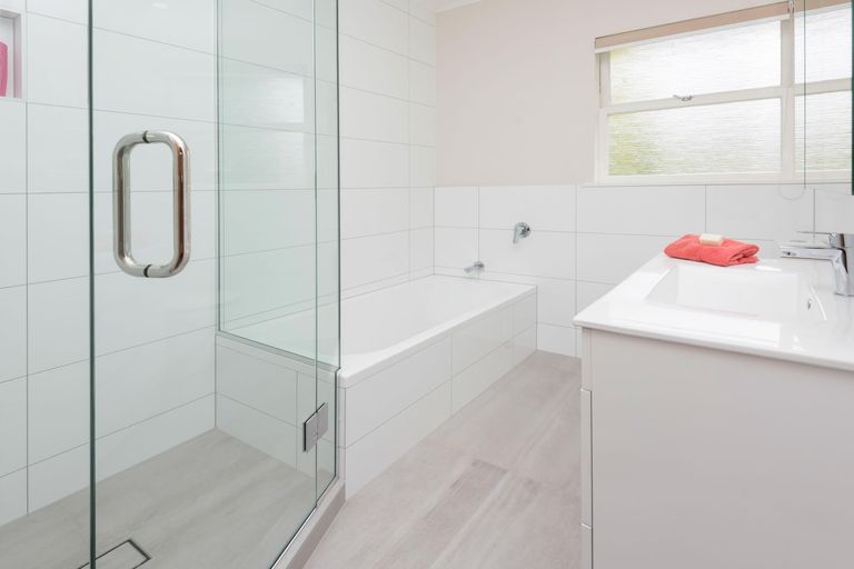 Photo of property in 5 Masefield Street, Cockle Bay, Auckland, 2014