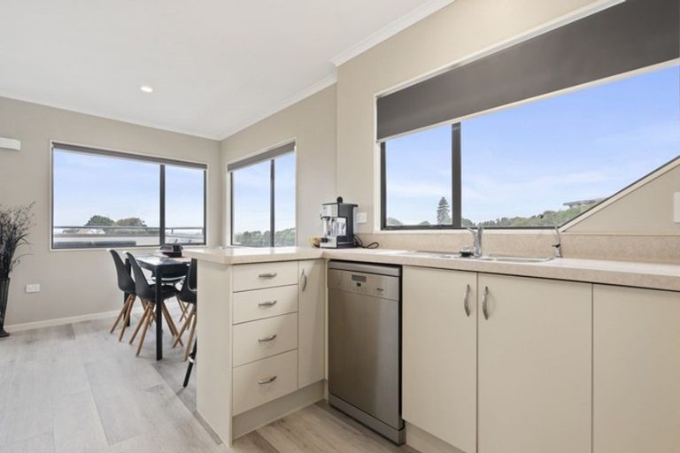 Photo of property in 19 Annandale Street, Lynmouth, New Plymouth, 4310