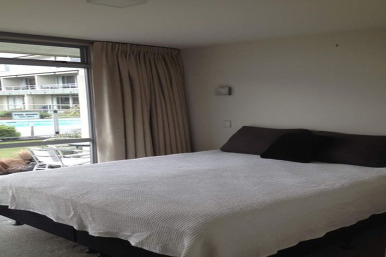 Photo of property in 300 Lake Terrace, Two Mile Bay, Taupo, 3330