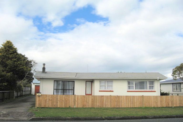 Photo of property in 6 Erin Street, Tikipunga, Whangarei, 0112