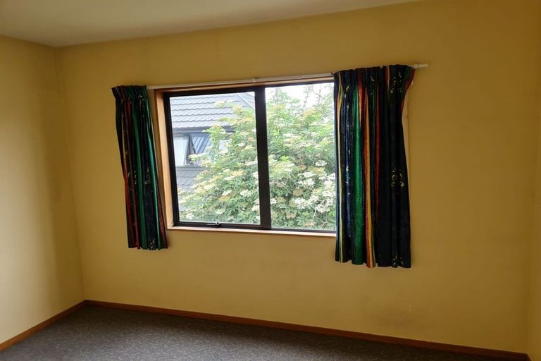 Photo of property in 2/12 Elizabeth Street, Riccarton, Christchurch, 8011