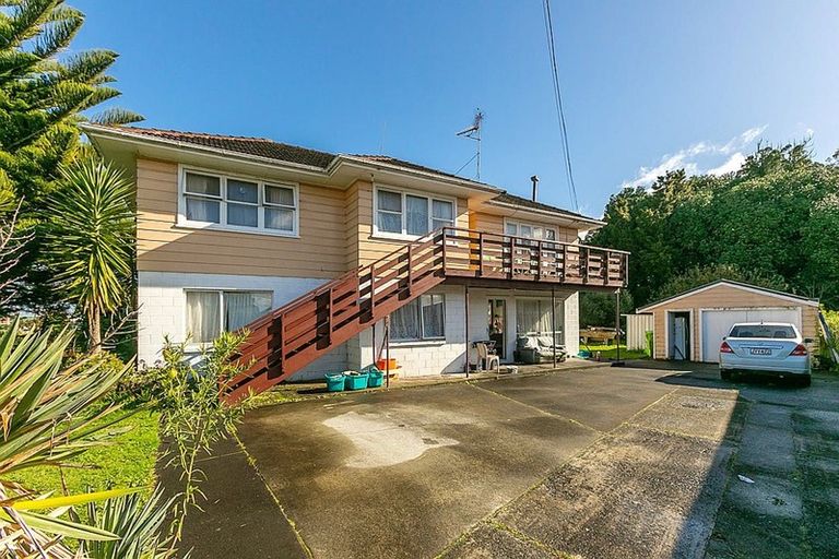 Photo of property in 27 Rosehill Drive, Rosehill, Papakura, 2113