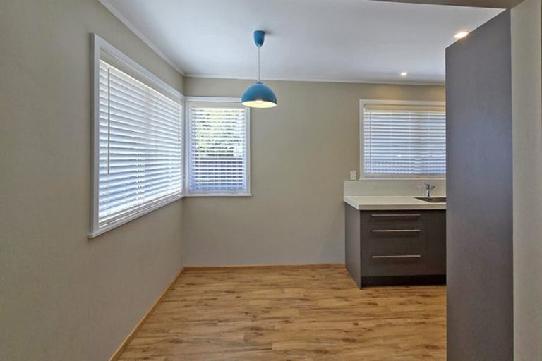 Photo of property in 132 Gloucester Street, Taradale, Napier, 4112