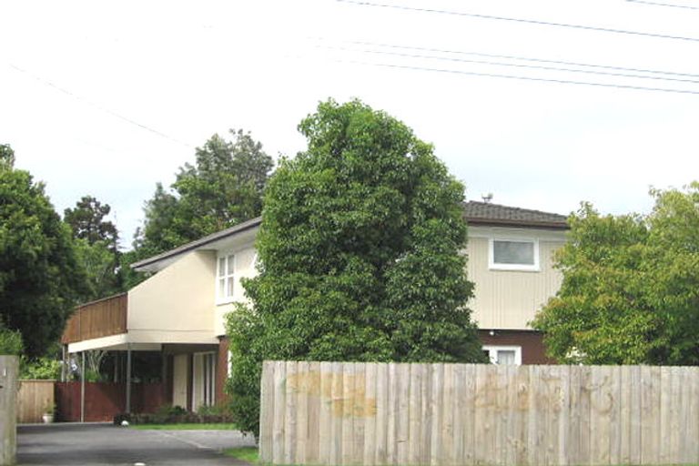 Photo of property in 104 Sturges Road, Henderson, Auckland, 0612