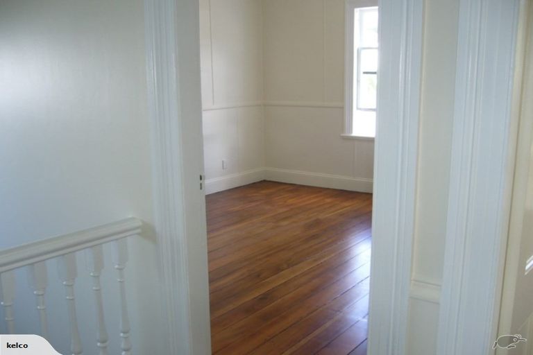 Photo of property in 78 Tasman Street, Mount Cook, Wellington, 6021