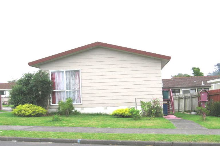 Photo of property in 22 Childers Road, Ranui, Auckland, 0612