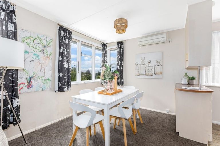 Photo of property in 8 Ngahue Crescent, Elsdon, Porirua, 5022