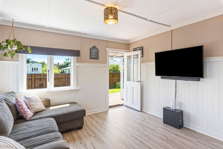 Photo of property in 24a Ocean Road, Paraparaumu Beach, Paraparaumu, 5032