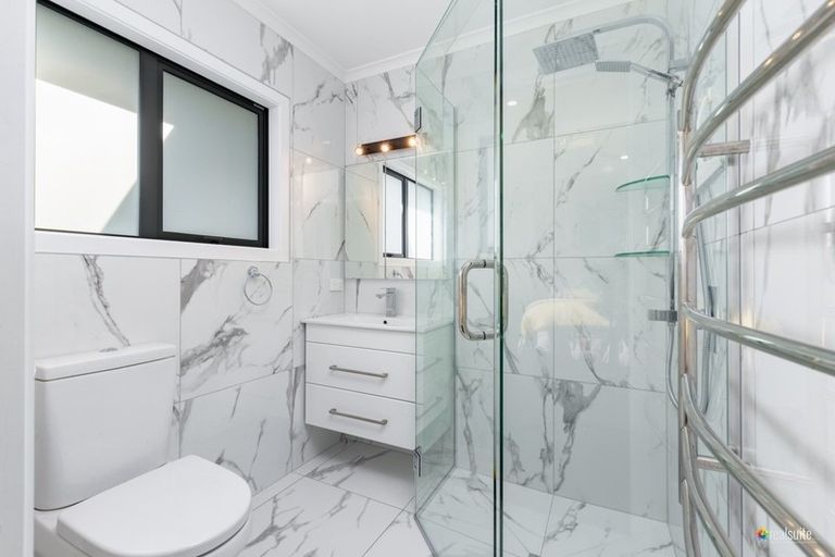 Photo of property in 5 Vernon Grove, Brown Owl, Upper Hutt, 5018