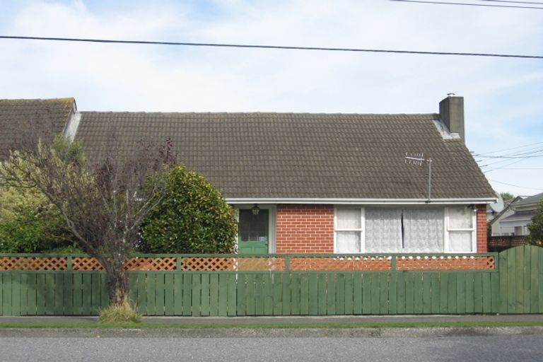 Photo of property in 128 Epuni Street, Epuni, Lower Hutt, 5011