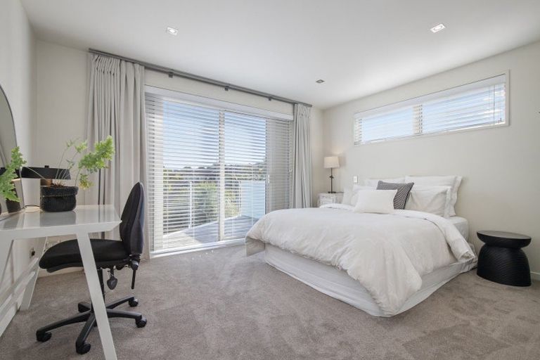 Photo of property in 34 Oceania Place, Mellons Bay, Auckland, 2014