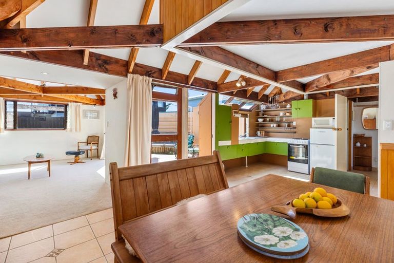 Photo of property in 393b Oceanbeach Road, Mount Maunganui, 3116