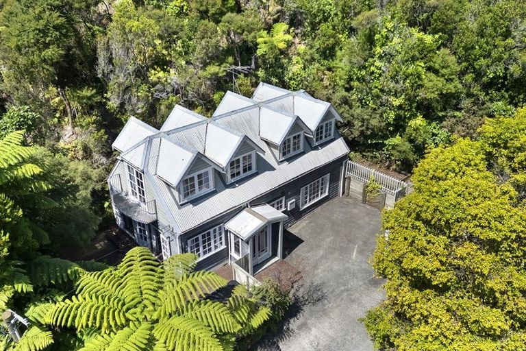 Photo of property in 128 Manuka Street, Stokes Valley, Lower Hutt, 5019