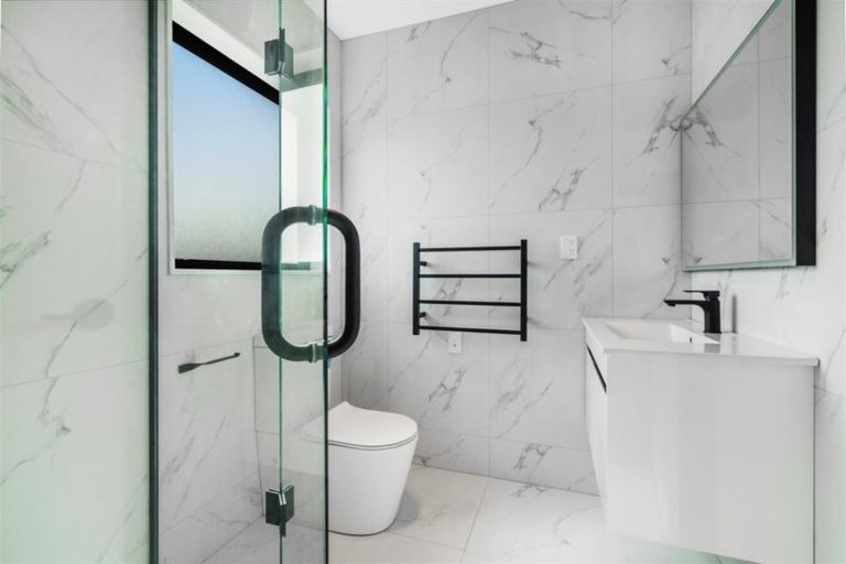 Photo of property in 124 Parkview Drive, Gulf Harbour, Whangaparaoa, 0930