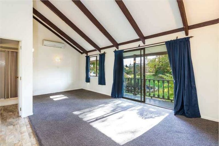 Photo of property in 15b Te Hatepe Avenue, Taupo, 3330