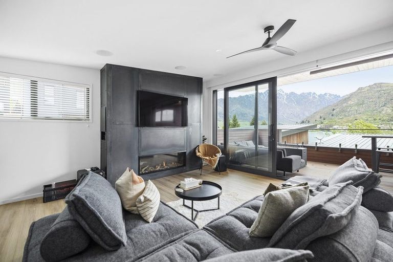 Photo of property in 13 Livingstone Lane, Frankton, Queenstown, 9300
