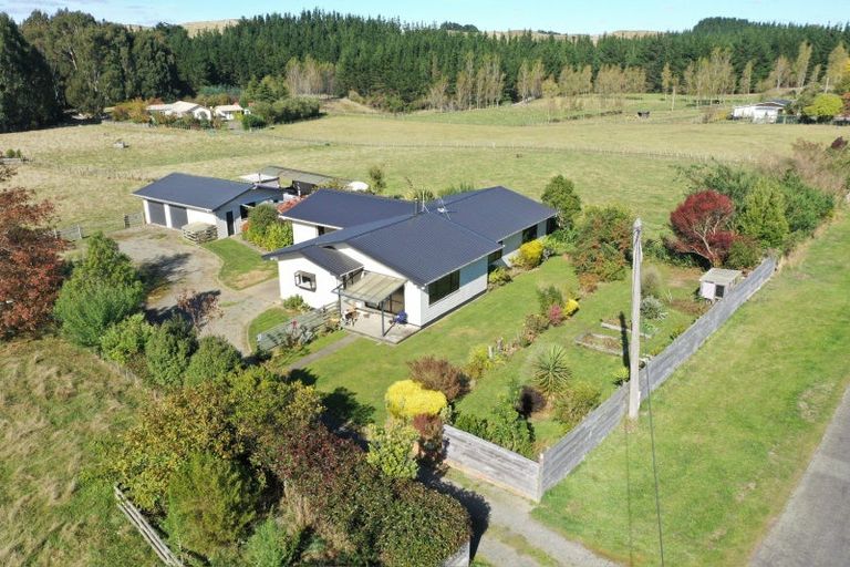 Photo of property in 71 School Road, Matamau, Dannevirke, 4977
