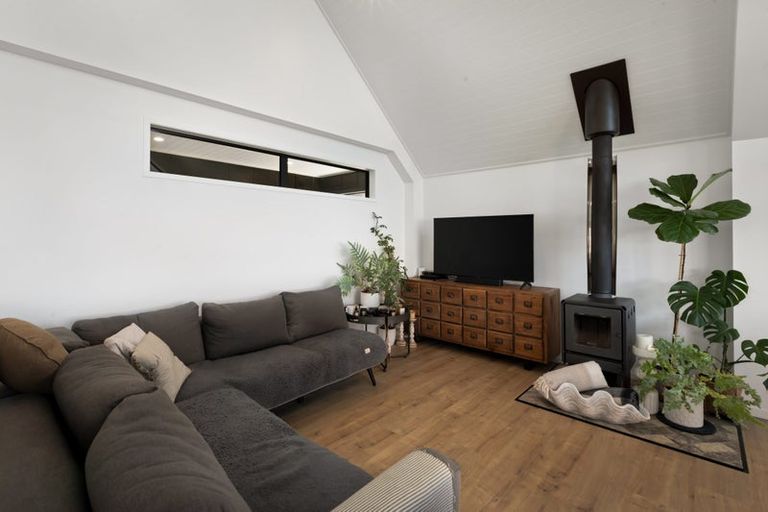 Photo of property in 10b Beach Road, Waihi Beach, 3611