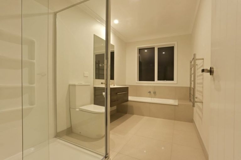 Photo of property in 77 Bert Wall Drive, Omokoroa, 3114