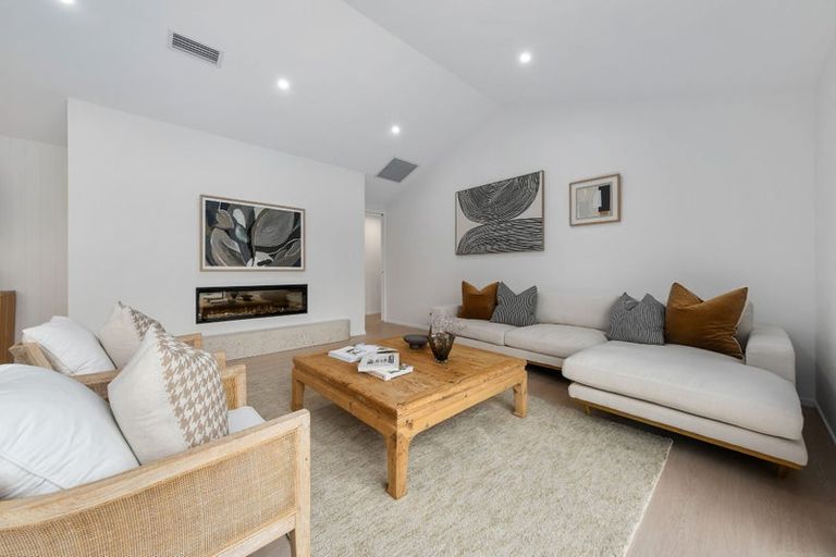 Photo of property in 55 River Stone Drive, Halswell, Christchurch, 8025