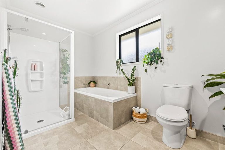 Photo of property in 347 Taraunui Road, Parua Bay, Onerahi, 0192