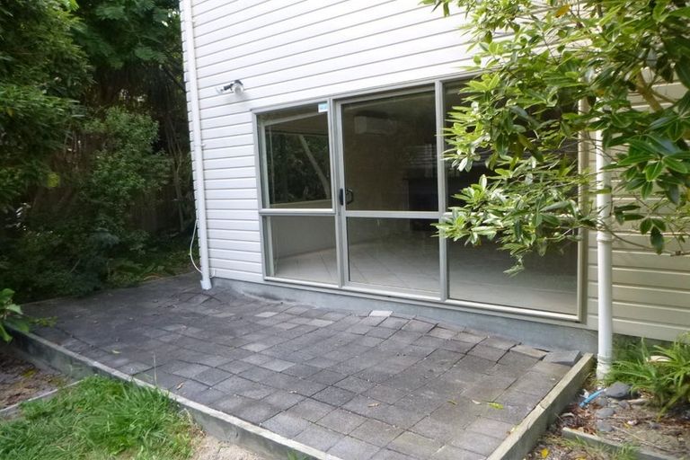 Photo of property in 20f Roseberry Avenue, Birkenhead, Auckland, 0626